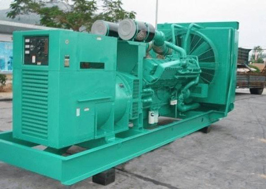 河池75kw康明斯柴油发电车出租_COPY_COPY